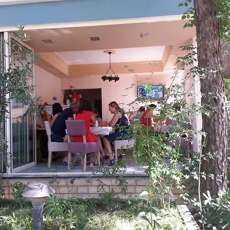 فندق Princi I Vogel Velipojë
