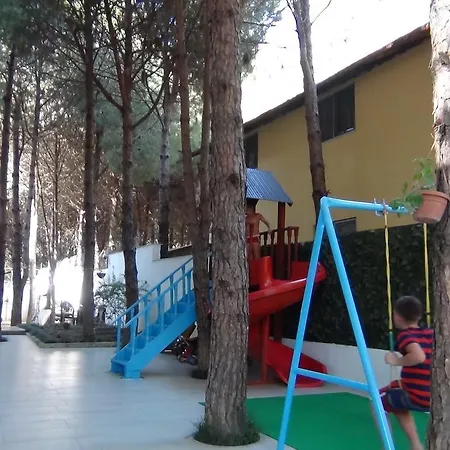 Hotel Princi I Vogel Velipoje