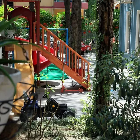 Hotel Princi I Vogel Velipoje